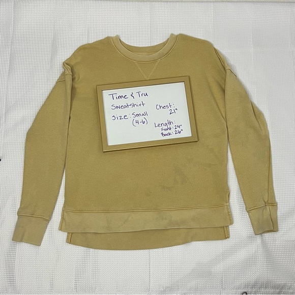 Time and Tru Women's Plus Crewneck Sweatshirt with High-Low Hem, Small - Picture 2 of 3